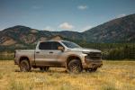 Chevrolet Silverado LT Z71 Trail Boss Crew Cab 2018 года